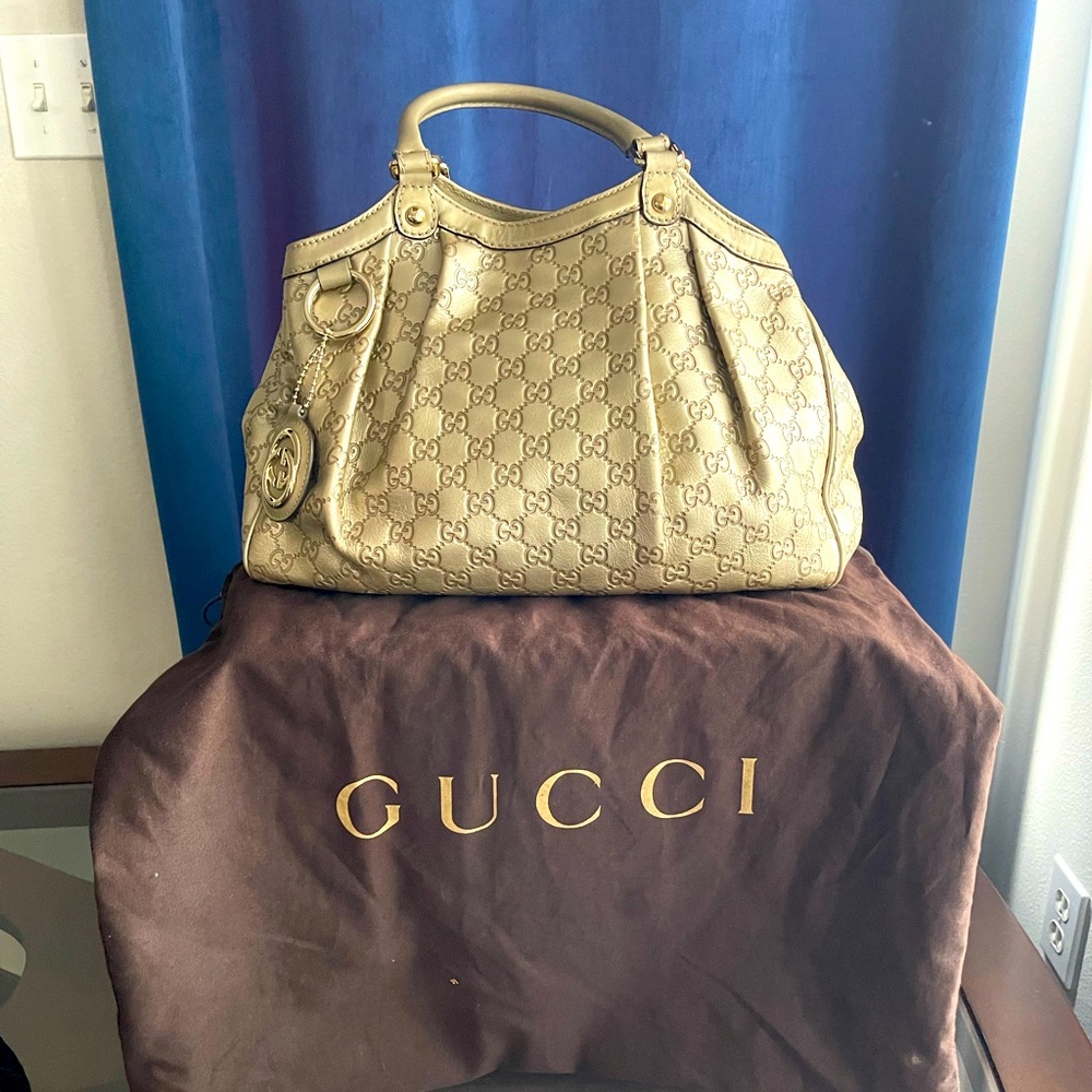 Gucci Metallic Guccissima Leather Sukey Medium Tote Gold